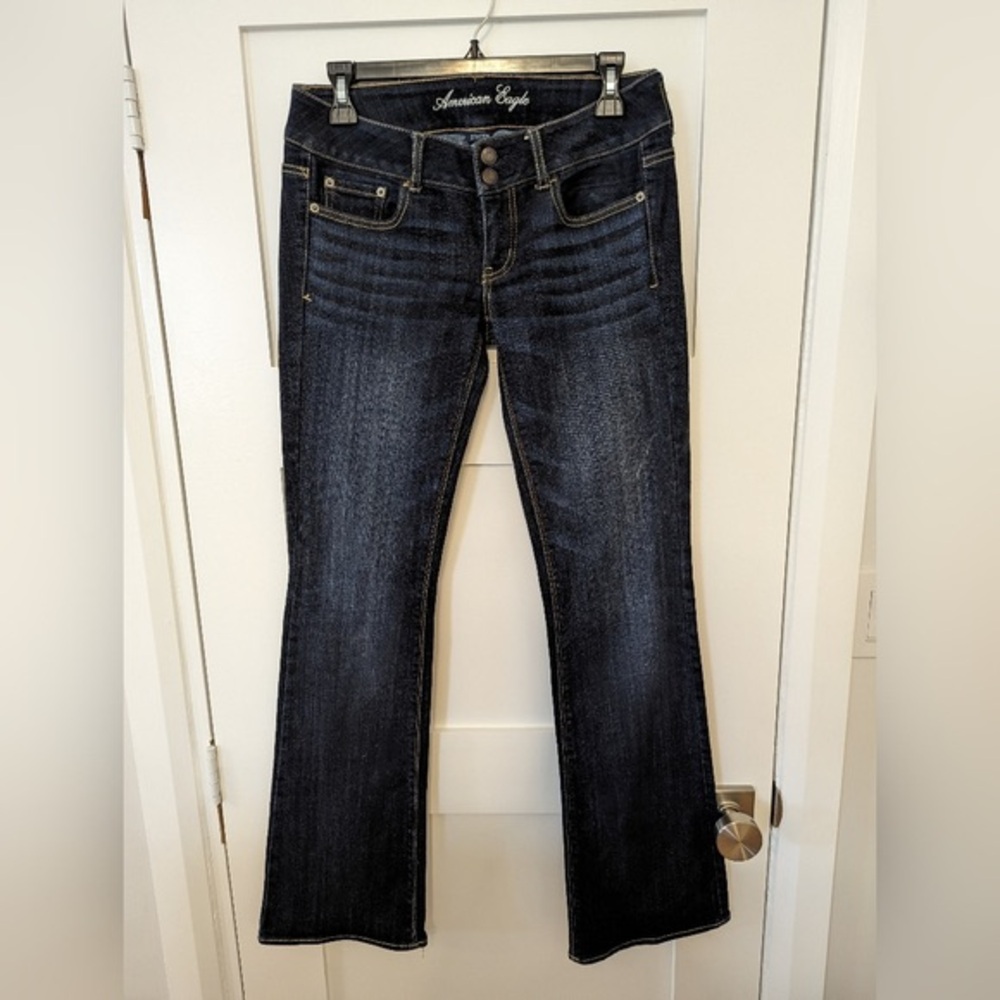 American Eagle Size 2 Artist Flare Jeans Low Rise Vintage Y2K